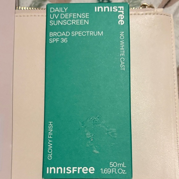 Innisfree Daily UV Defense Sunscreen SPF 36 - Green - Picture 1 of 5